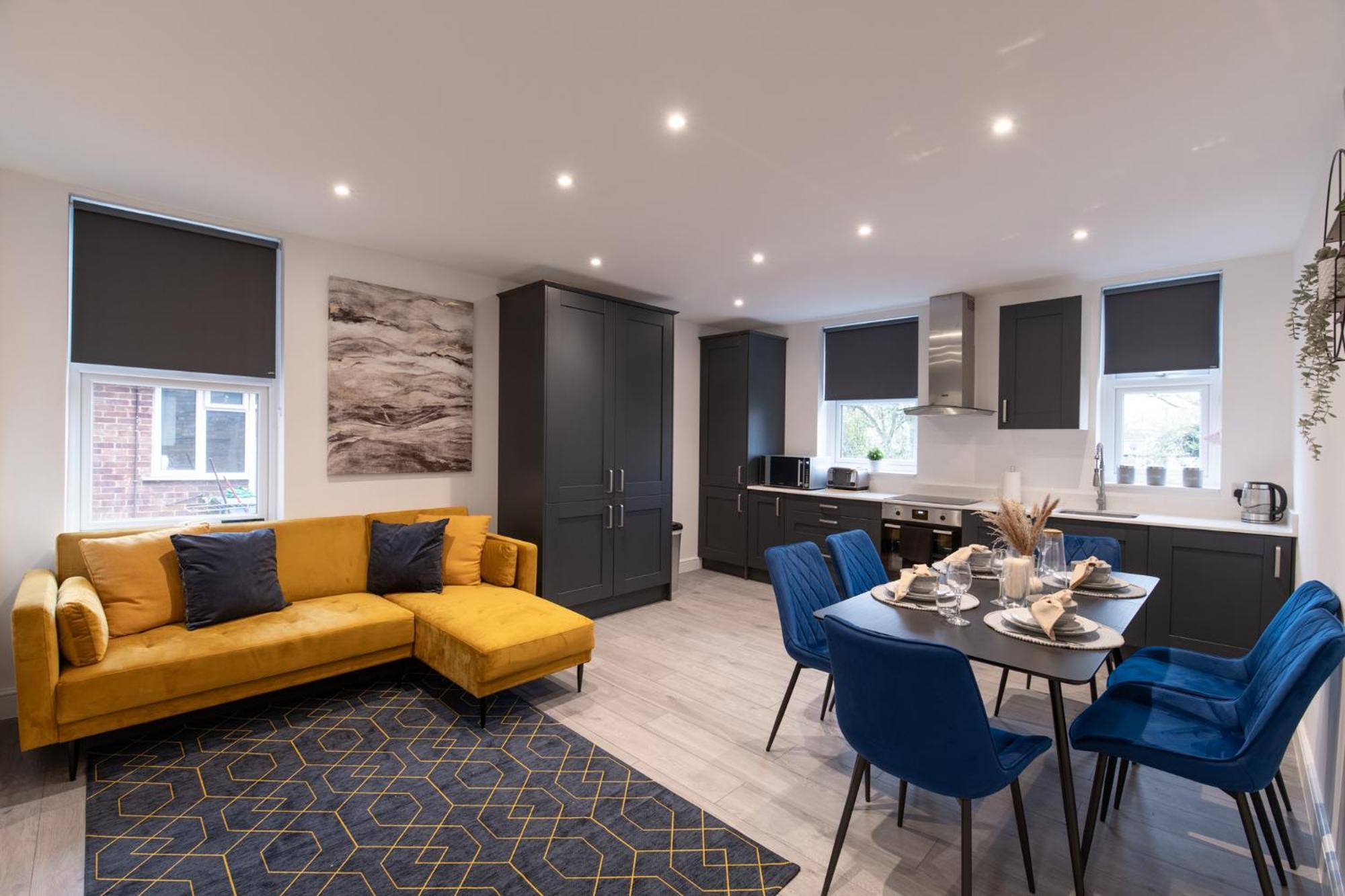 Fantastic New, London Apartment 3 Bed 1 Bath & Parking Whetstone Exterior photo